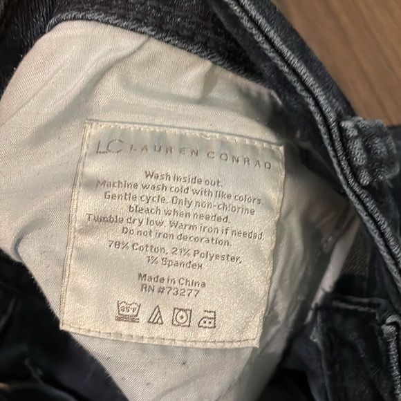 LC Lauren Conrad slim boot dark wash stretch denim jeans - Picture 4 of 5